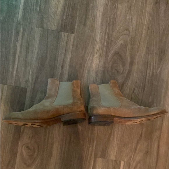 Men's Tan Suede Chelsea Boots Thursday Boot Company Cavalier - Picture 2 of 4